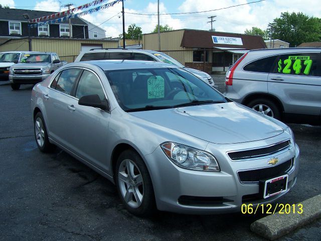 Chevrolet Malibu 2010 photo 1