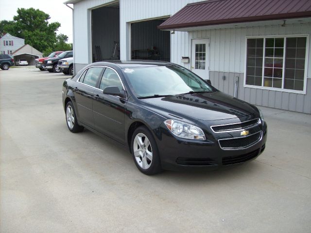 Chevrolet Malibu 2010 photo 3