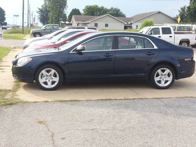 Chevrolet Malibu 2010 photo 1