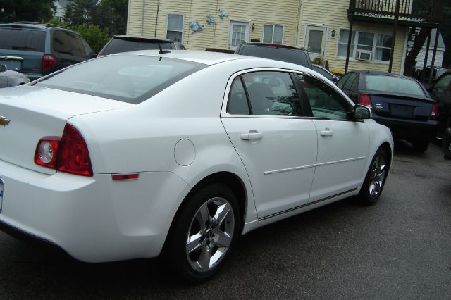 Chevrolet Malibu 2010 photo 1