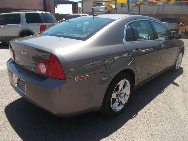 Chevrolet Malibu 2010 photo 1