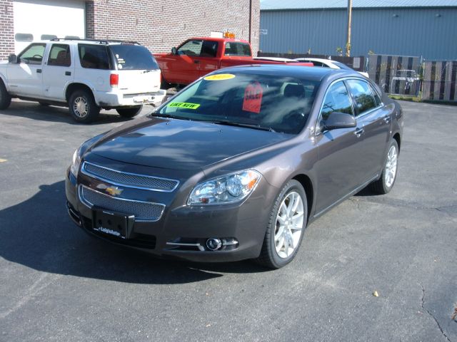 Chevrolet Malibu 2010 photo 1