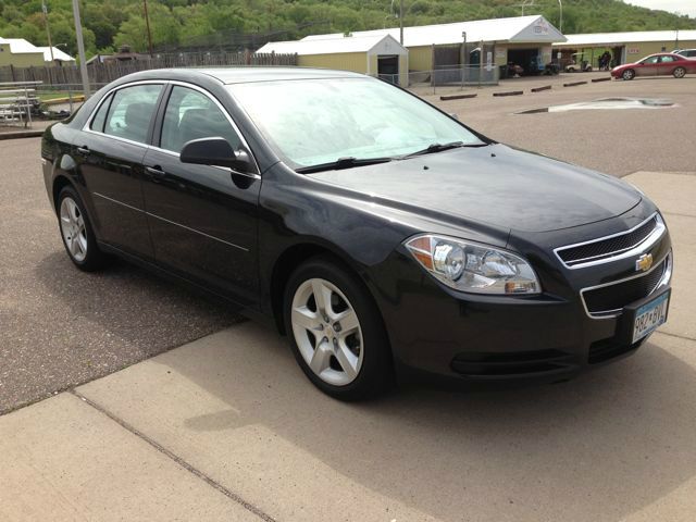 Chevrolet Malibu 2010 photo 3