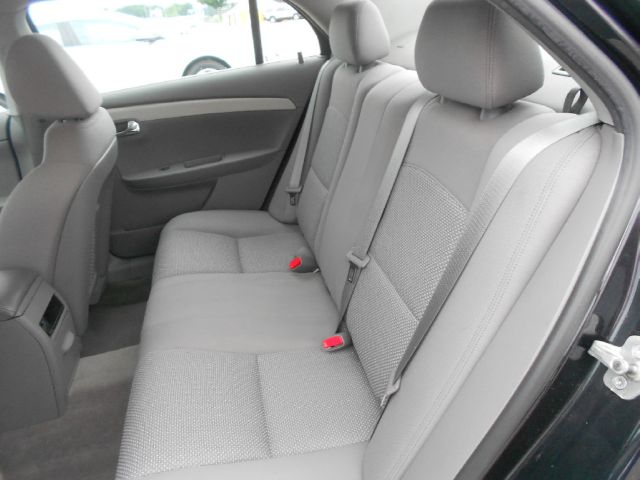 Chevrolet Malibu 2010 photo 1