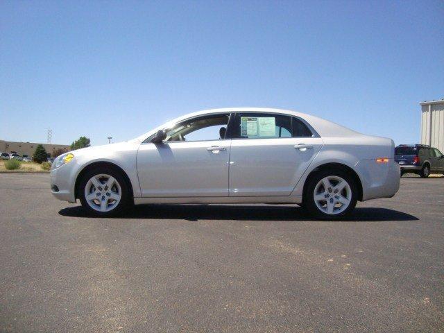 Chevrolet Malibu 2010 photo 0