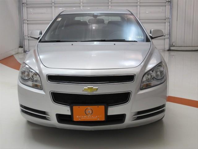 Chevrolet Malibu 2010 photo 3