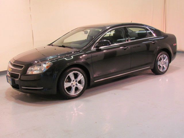 Chevrolet Malibu 2010 photo 2