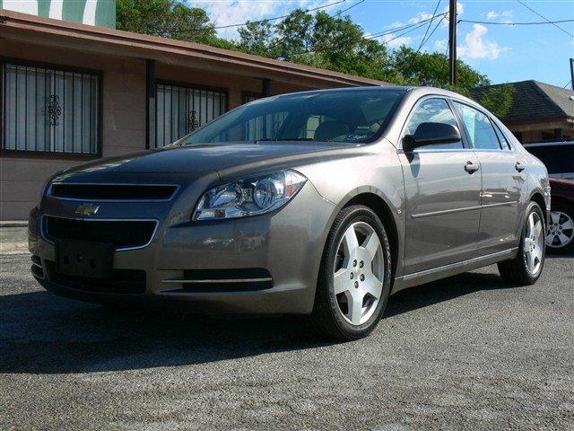 Chevrolet Malibu 2010 photo 1