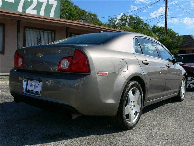 Chevrolet Malibu 2010 photo 4