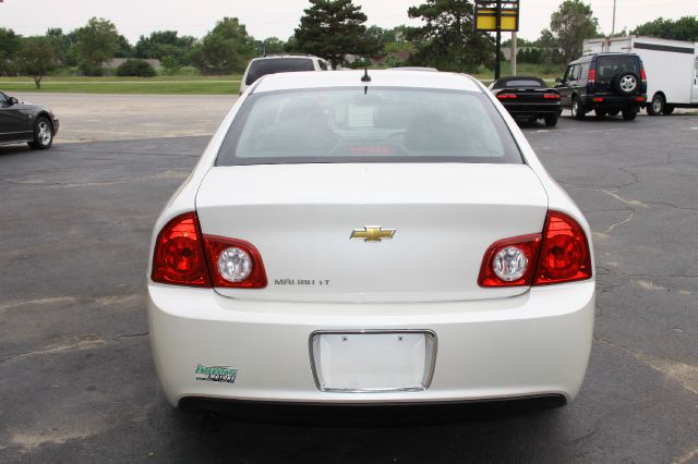 Chevrolet Malibu 2010 photo 4