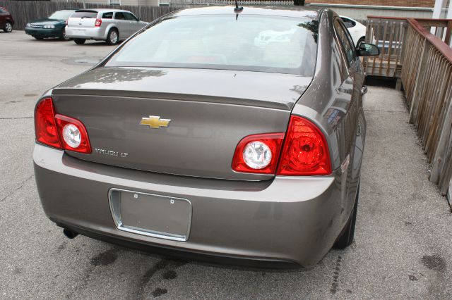 Chevrolet Malibu 2010 photo 3