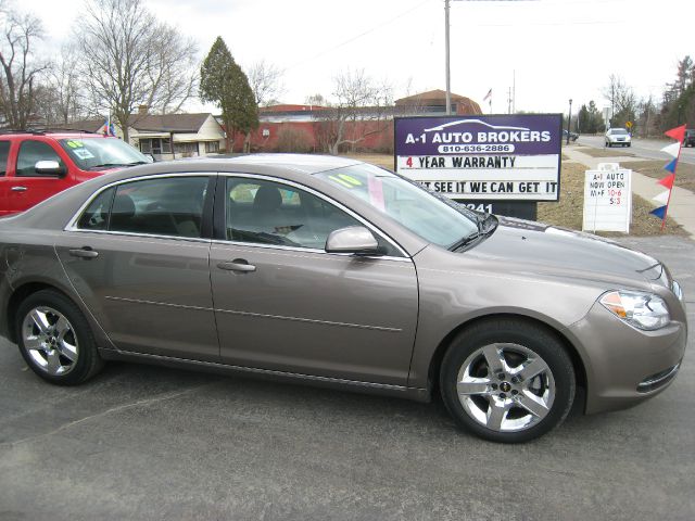 Chevrolet Malibu 2010 photo 1