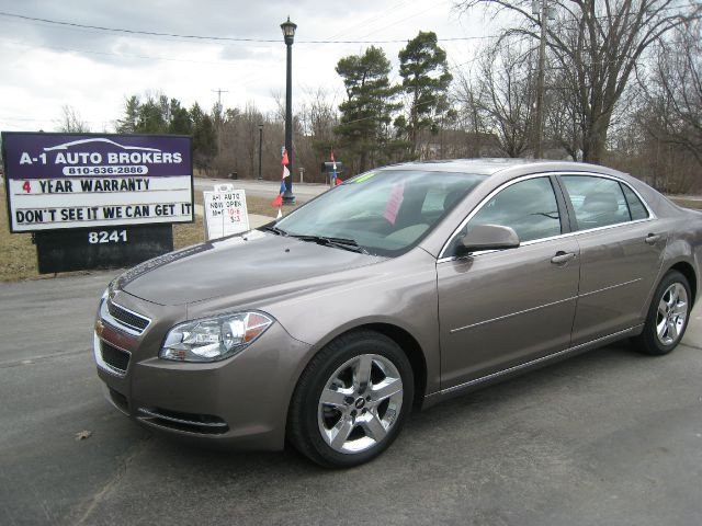 Chevrolet Malibu 2010 photo 3