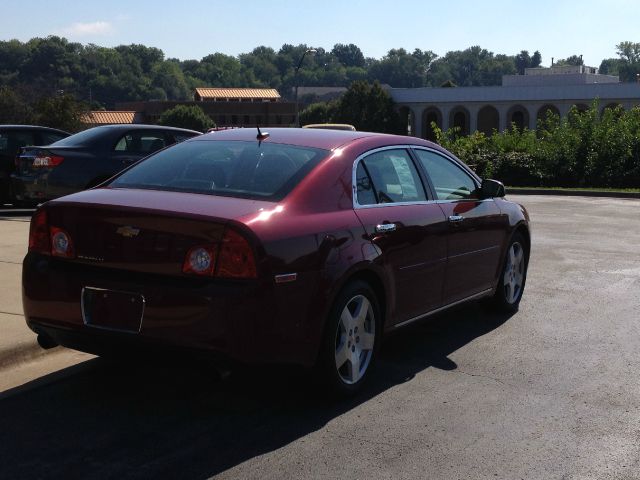 Chevrolet Malibu 2010 photo 1