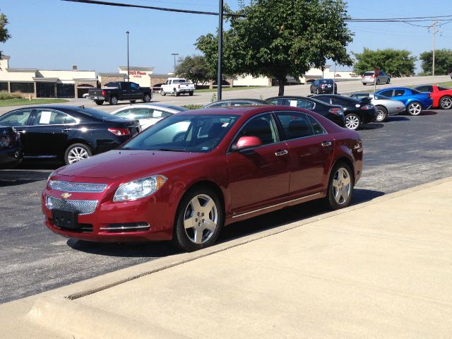 Chevrolet Malibu 2010 photo 3