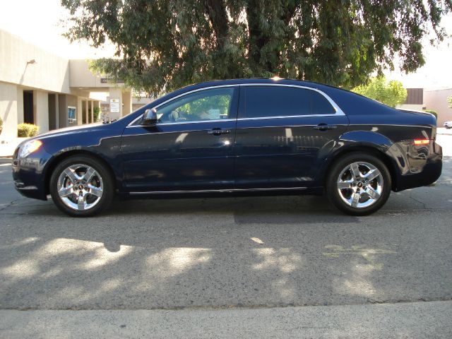 Chevrolet Malibu 2010 photo 1