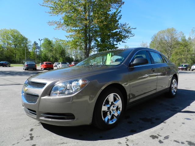 Chevrolet Malibu 2010 photo 3