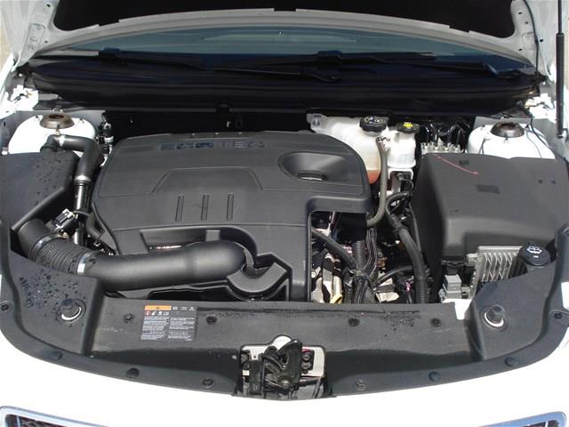 Chevrolet Malibu 2010 photo 3