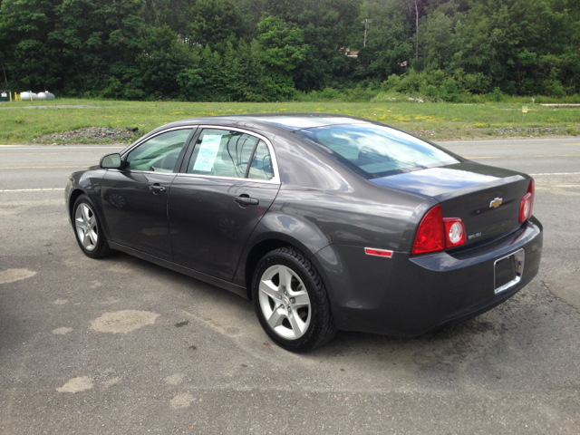 Chevrolet Malibu Touring 4WD Sedan