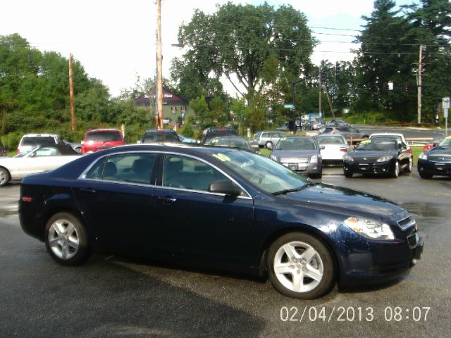 Chevrolet Malibu 2010 photo 3