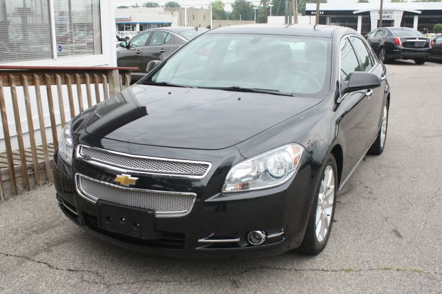 Chevrolet Malibu 2010 photo 2