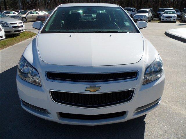 Chevrolet Malibu 2010 photo 1