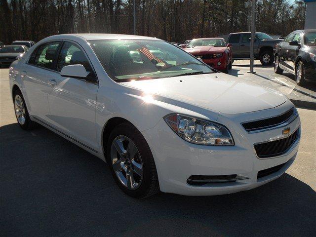 Chevrolet Malibu 2010 photo 3