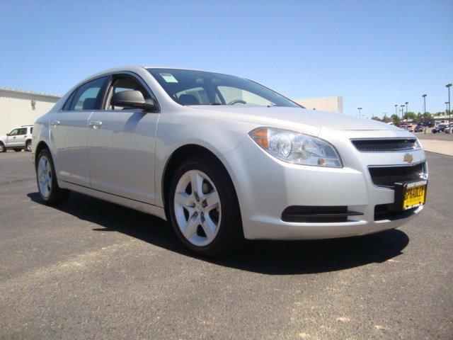 Chevrolet Malibu 2010 photo 2