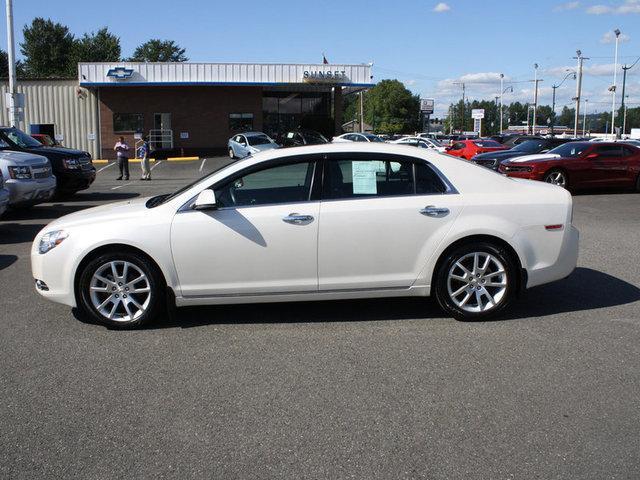 Chevrolet Malibu 2010 photo 1