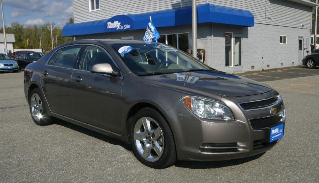 Chevrolet Malibu 2010 photo 2