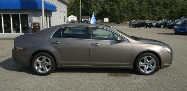 Chevrolet Malibu 2010 photo 3