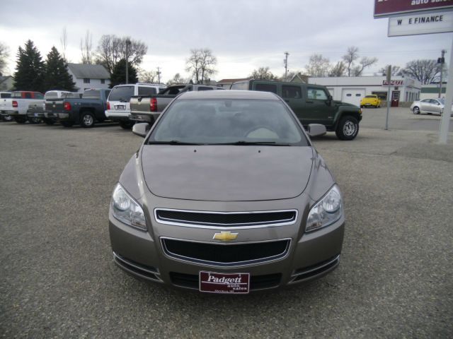 Chevrolet Malibu 2010 photo 2