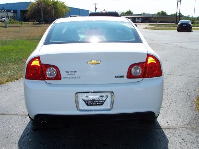 Chevrolet Malibu 2010 photo 4