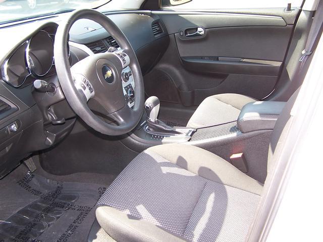 Chevrolet Malibu 2010 photo 5