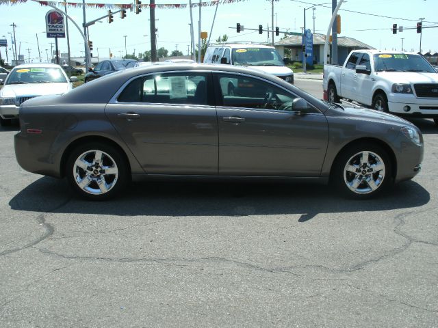 Chevrolet Malibu Supercab XL Sedan