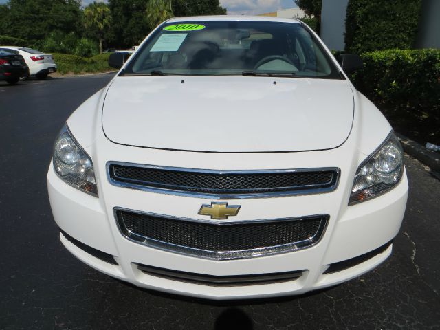 Chevrolet Malibu 2010 photo 1