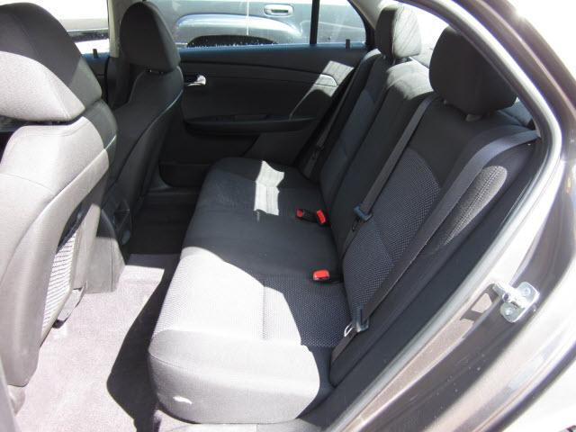 Chevrolet Malibu 2010 photo 5