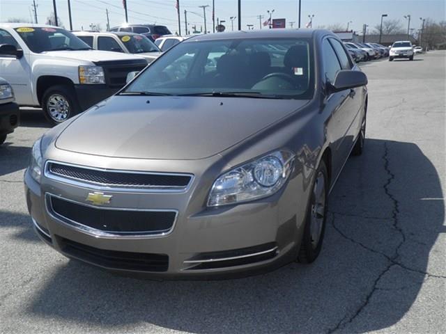 Chevrolet Malibu 2011 photo 1