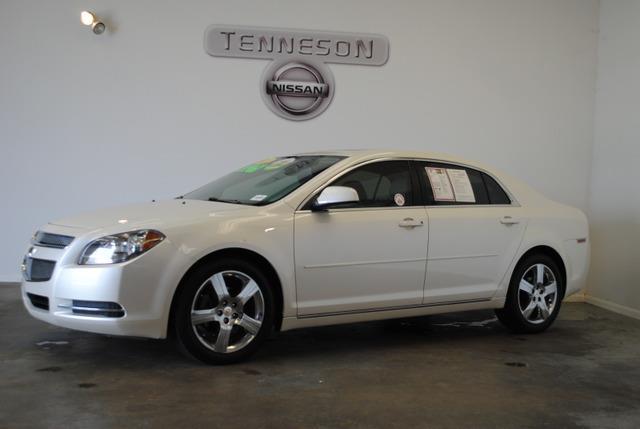 Chevrolet Malibu 2011 photo 3