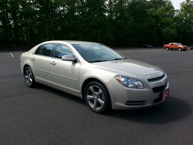 Chevrolet Malibu 2011 photo 4