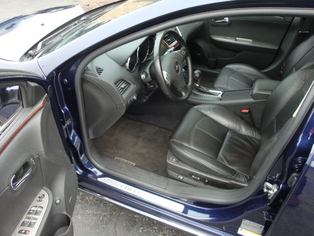 Chevrolet Malibu 2011 photo 13