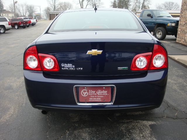 Chevrolet Malibu 2011 photo 9