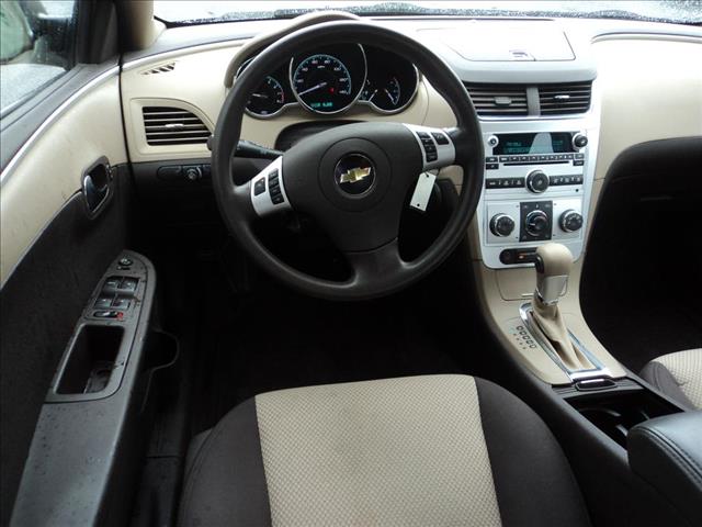 Chevrolet Malibu 2011 photo 11