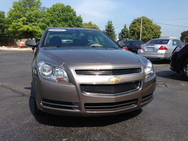 Chevrolet Malibu 2011 photo 4