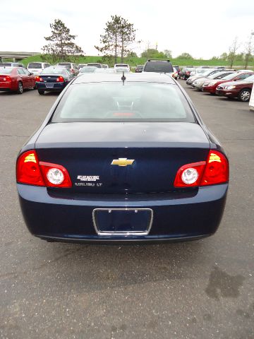 Chevrolet Malibu 2011 photo 10