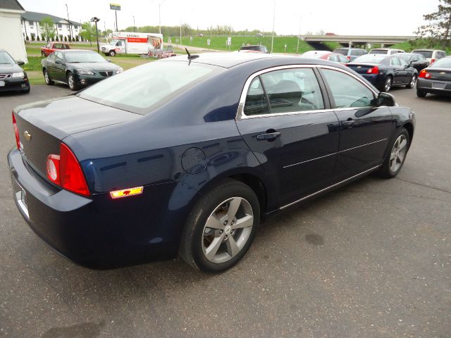 Chevrolet Malibu 2011 photo 13