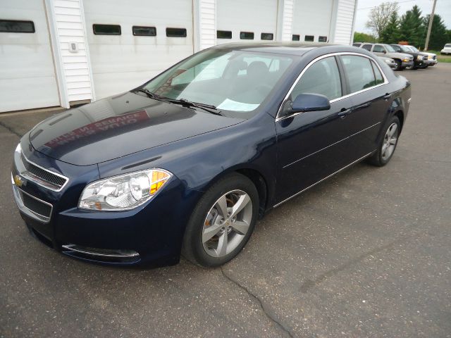 Chevrolet Malibu 2011 photo 3