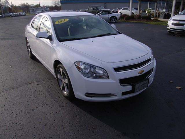 Chevrolet Malibu 2011 photo 1