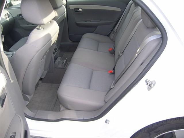 Chevrolet Malibu 2011 photo 5