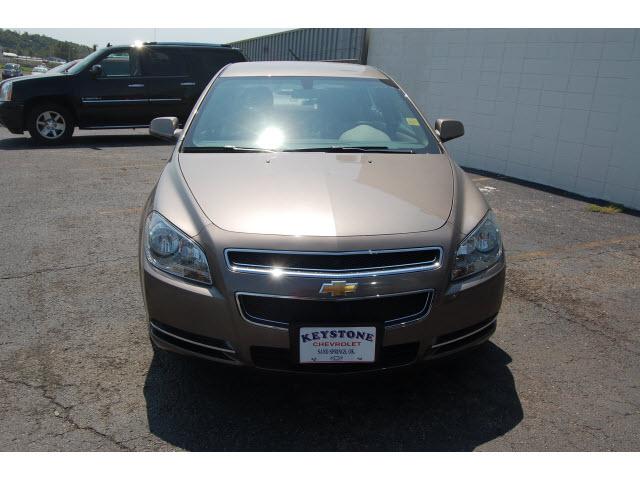 Chevrolet Malibu 2011 photo 1